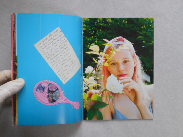 This is my drivers license | Valerie Phillips, Arvida Bystrom | Self published 2013