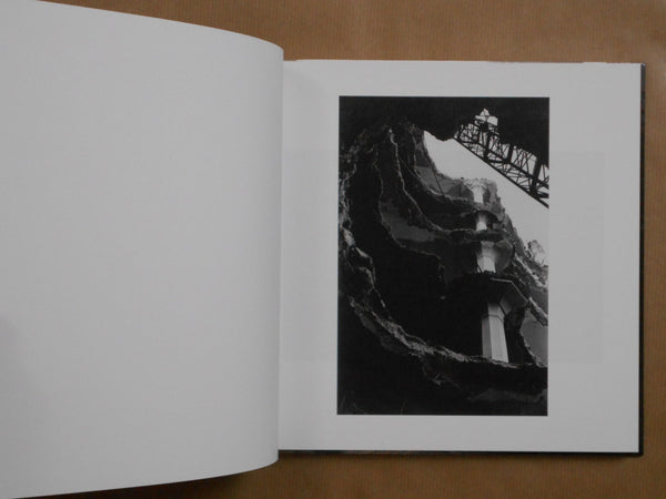Tracks of the city | Shin Yanagisawa | Roshin books 2025
