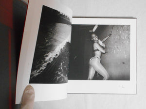 Tokyo on the brink of sanity, Kuruoshii to Tokyo | Yoshio Mizoguchi | Sokyusha 2022 [SIGNED]