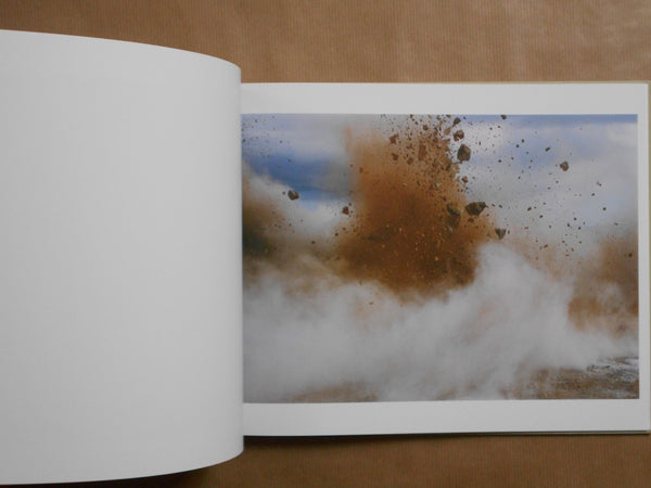 A Bird, Blast #130 | Naoya Hatakeyama | Roshin books 2025 [SIGNED]