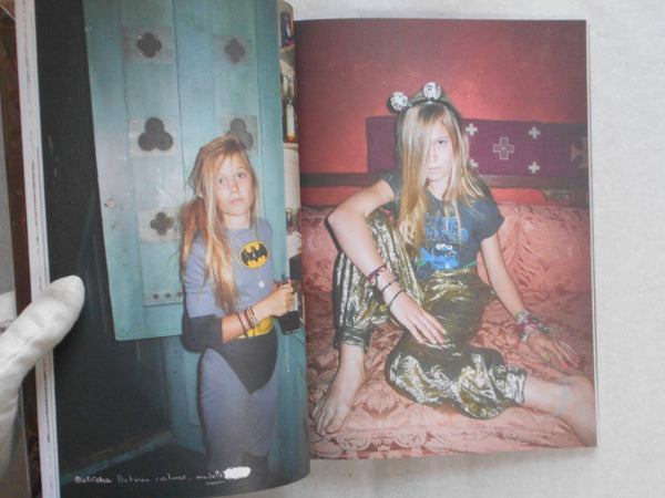 Baby Baby Baby "Amazing" vol.11 autumn winter 2009 | Valerie Phillips, Jolijn Snijders et. al. | Editorial Celeste 2009